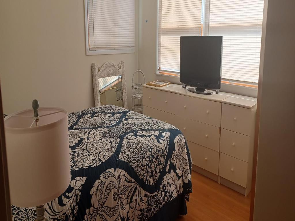 Stunning Home In Loveladies With 3 Bedrooms And Internet Barnegat Light ภายนอก รูปภาพ